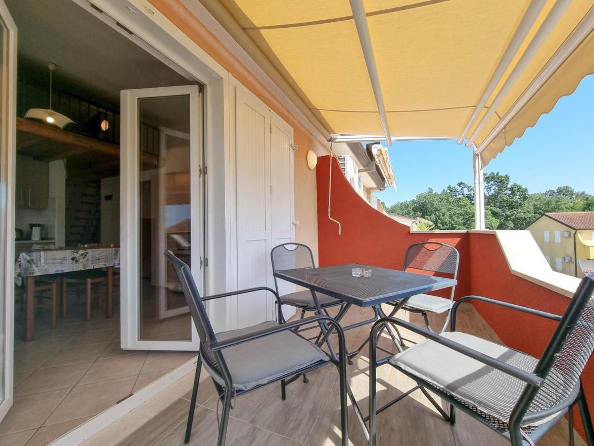 Apartamento Carlo Lovrečica Exterior foto