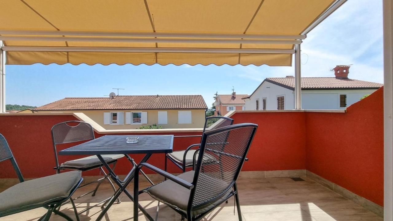 Apartamento Carlo Lovrečica Exterior foto
